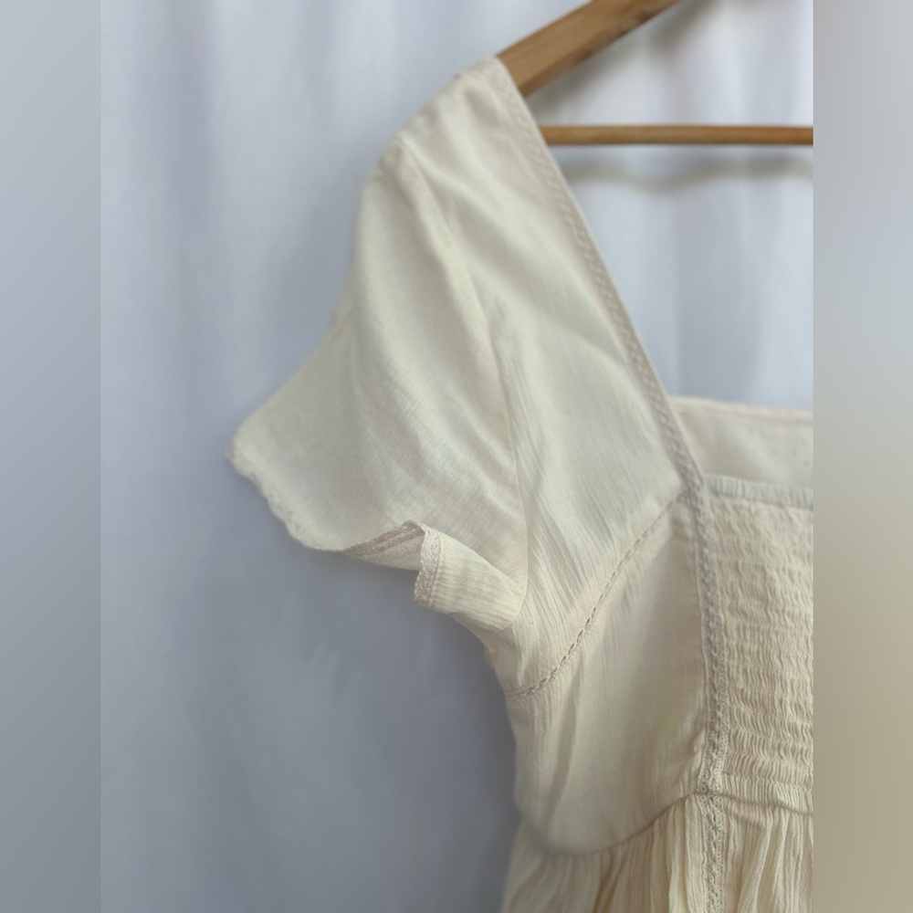 American Eagle Cropped Boho Eyelet Ruffle Top Women's Medium Cream Beach Summer - Picture 9 of 14